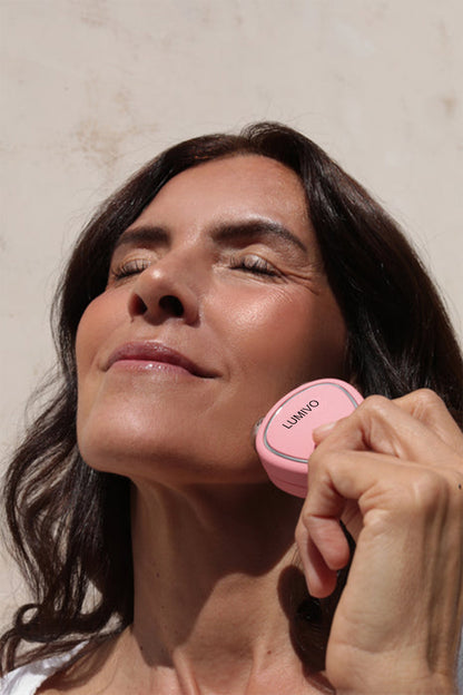 🎁Limited Time Offer with 40% Discount! 🎁 – LUMIVO™  Facial Lifting Device
